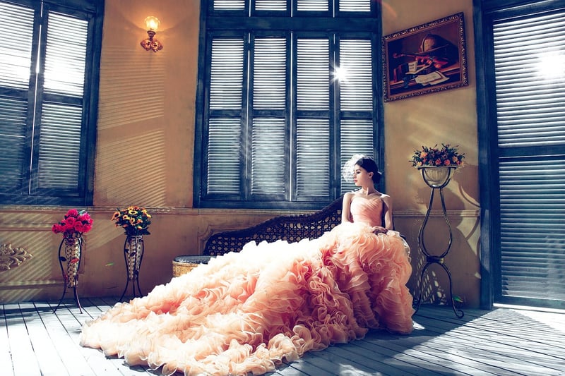 Extravagant Weddings